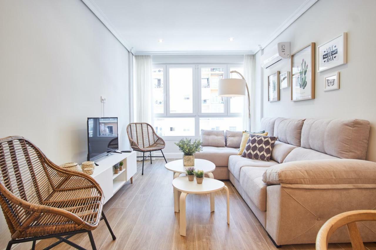 Arjona Riverside Central Deluxe By Valcambre Sevilla Dış mekan fotoğraf