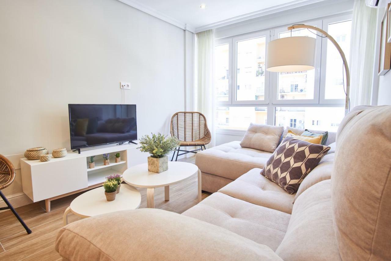 Arjona Riverside Central Deluxe By Valcambre Sevilla Dış mekan fotoğraf