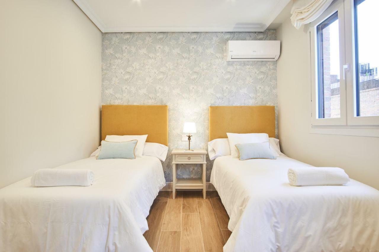 Arjona Riverside Central Deluxe By Valcambre Sevilla Dış mekan fotoğraf