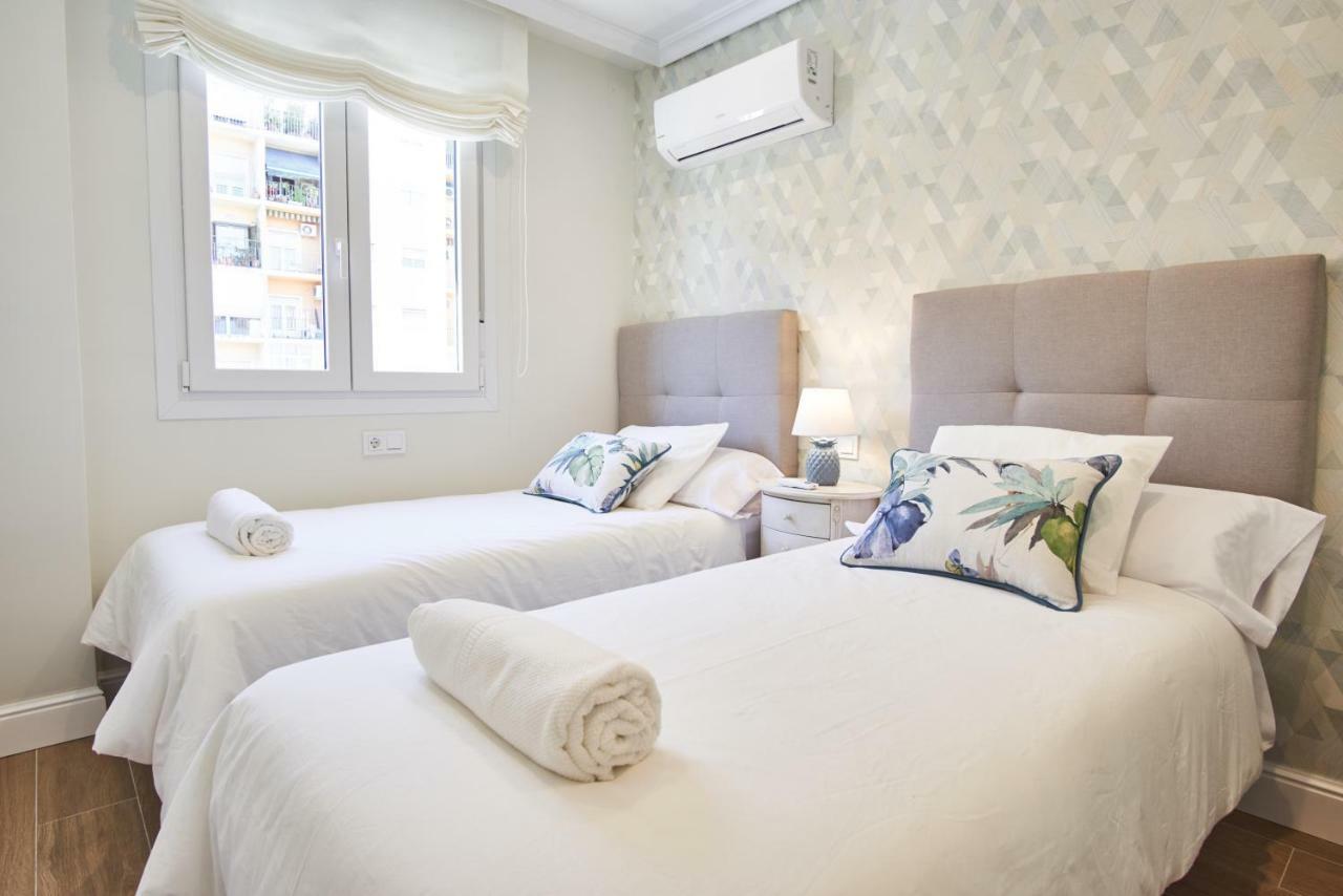 Arjona Riverside Central Deluxe By Valcambre Sevilla Dış mekan fotoğraf