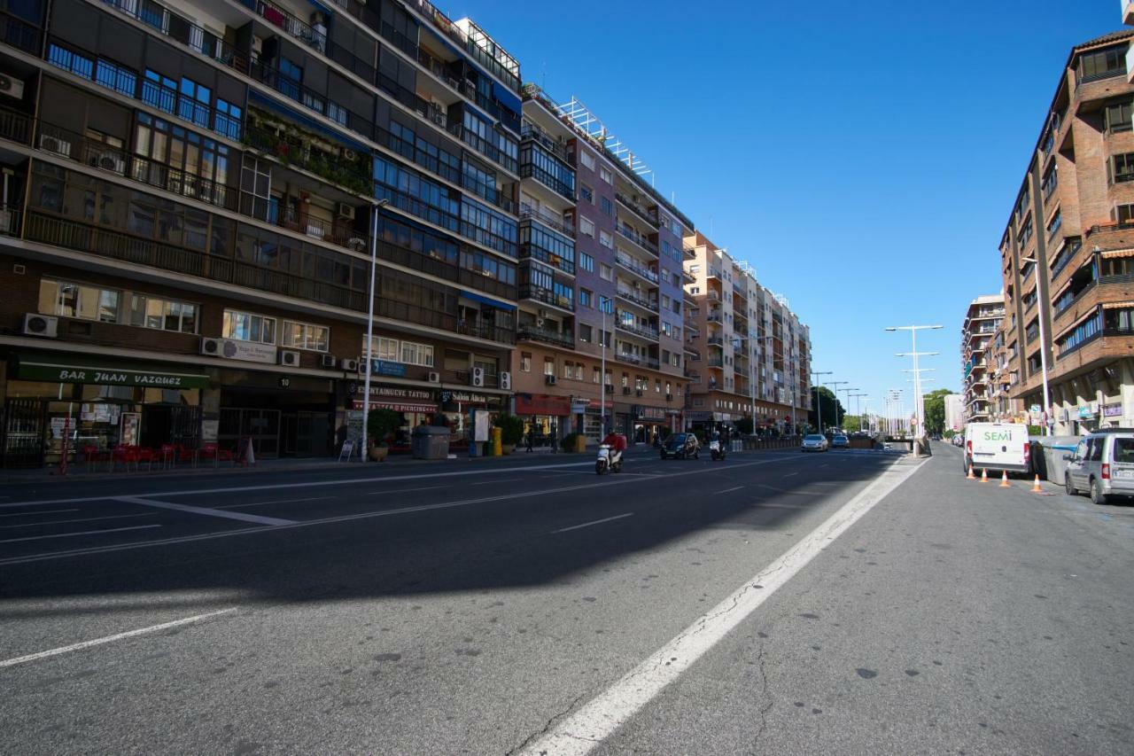 Arjona Riverside Central Deluxe By Valcambre Sevilla Dış mekan fotoğraf