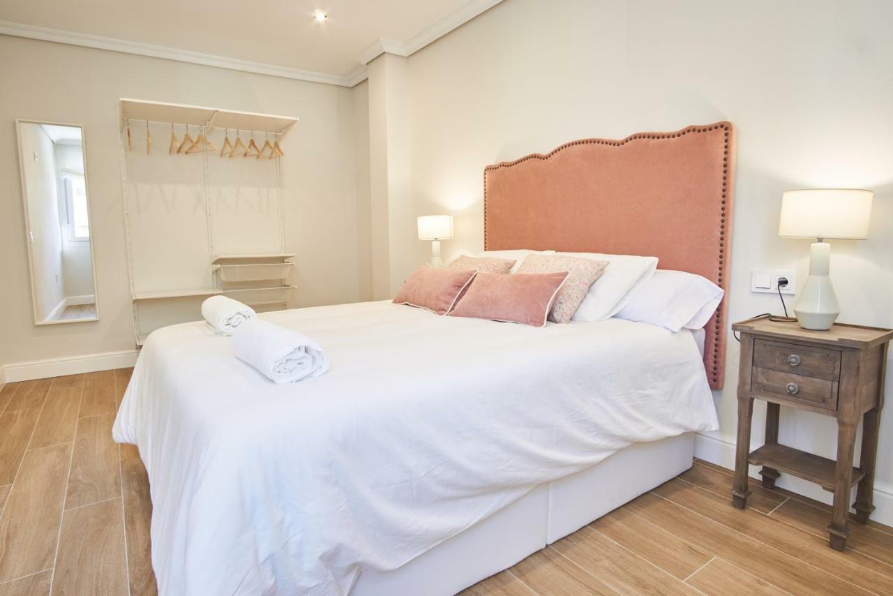 Arjona Riverside Central Deluxe By Valcambre Sevilla Dış mekan fotoğraf